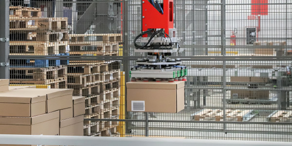 Robots Industriales / Robotización / Cobots Benissanet · Robot Paletizador y Despaletizador de Cajas